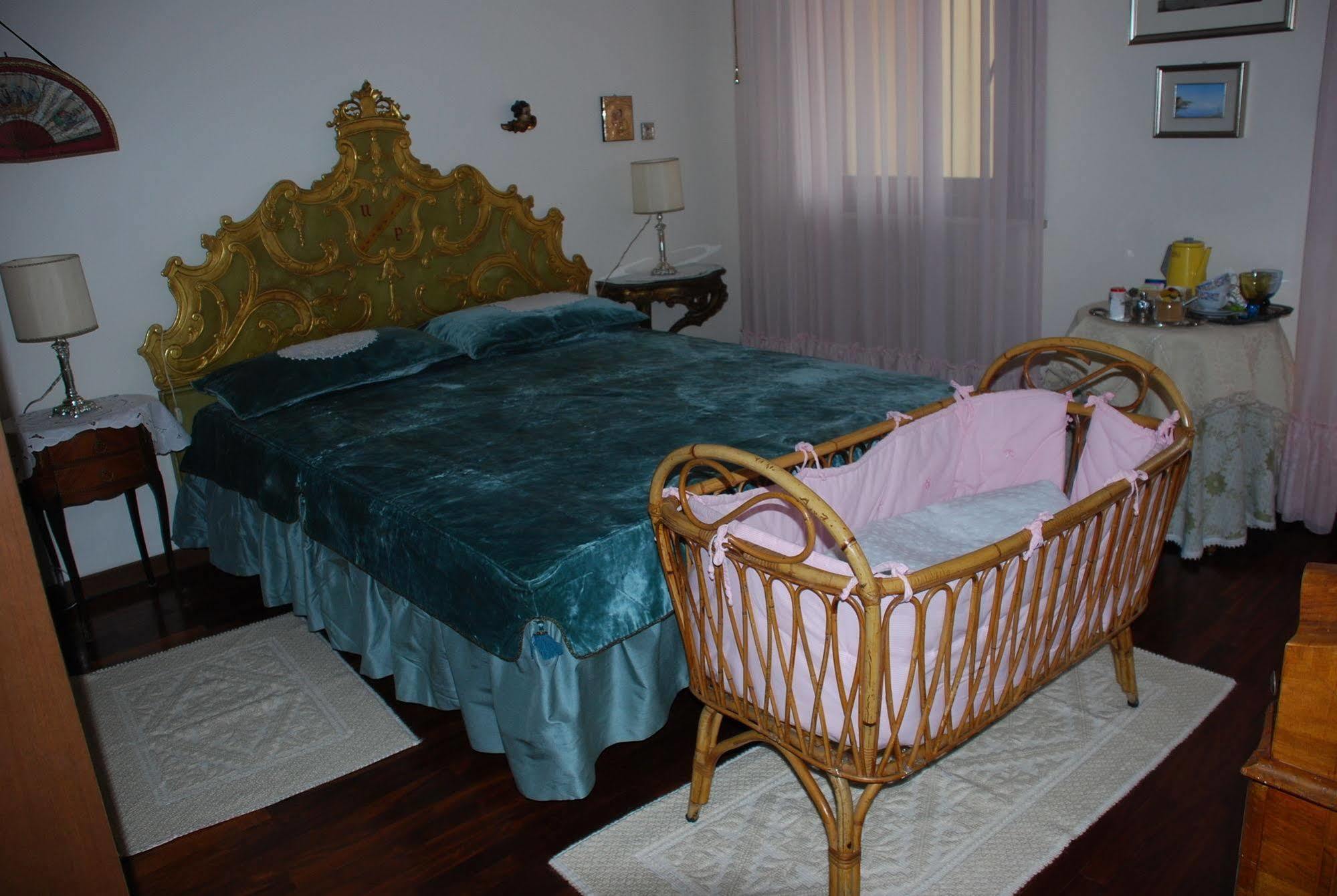 البندقية-ليدو B&B Il Glicine Fiorito المظهر الخارجي الصورة